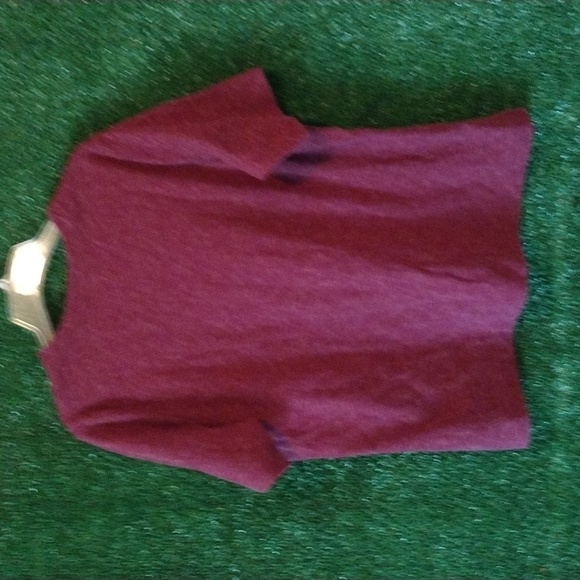 Duluth trading company short sleeve top - Picture 4 of 4